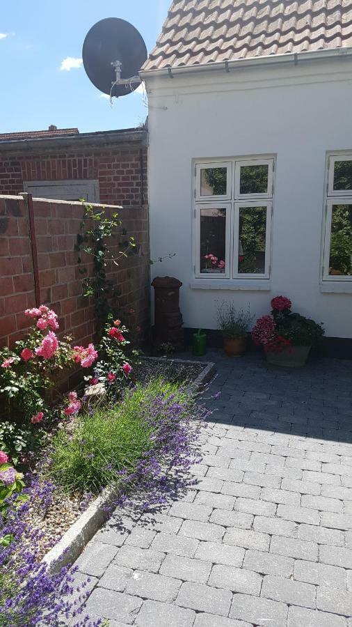 Ferienhaus Kate Villa Friedrichstadt Exterior photo